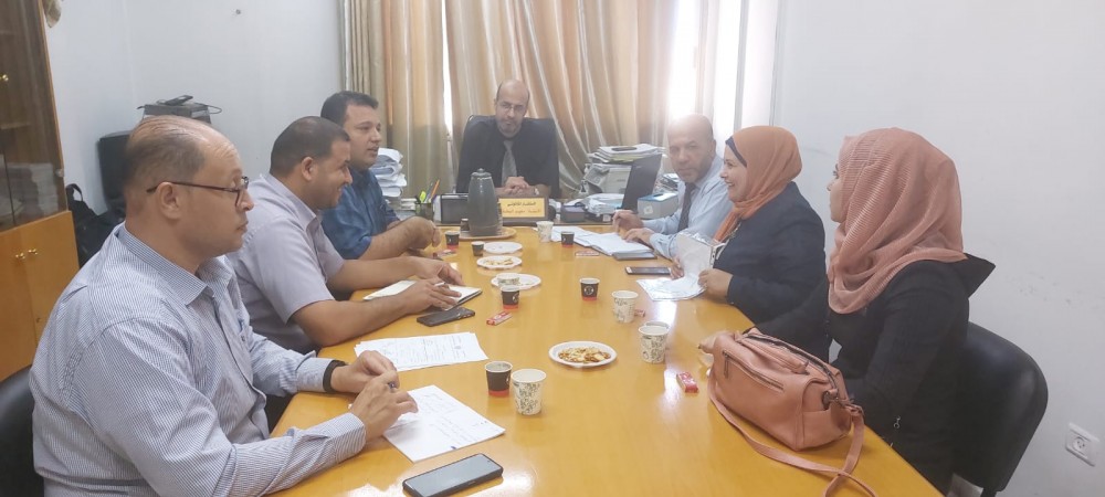 الصحة تبحث آلية لمنح الإجازات المرضية لموظفي التربية والتعليم