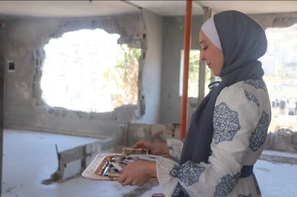 سيما الطويل.. تفوقٌ رغم هدم الاحتلال لمنزلها واعتقال أشقائها الثلاثة بنابلس 