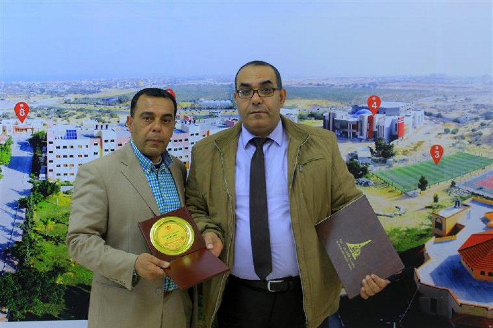 جامعة الأقصى توقع مذكرة تفاهم مع جمعية أمواج للتنمية المجتمعية