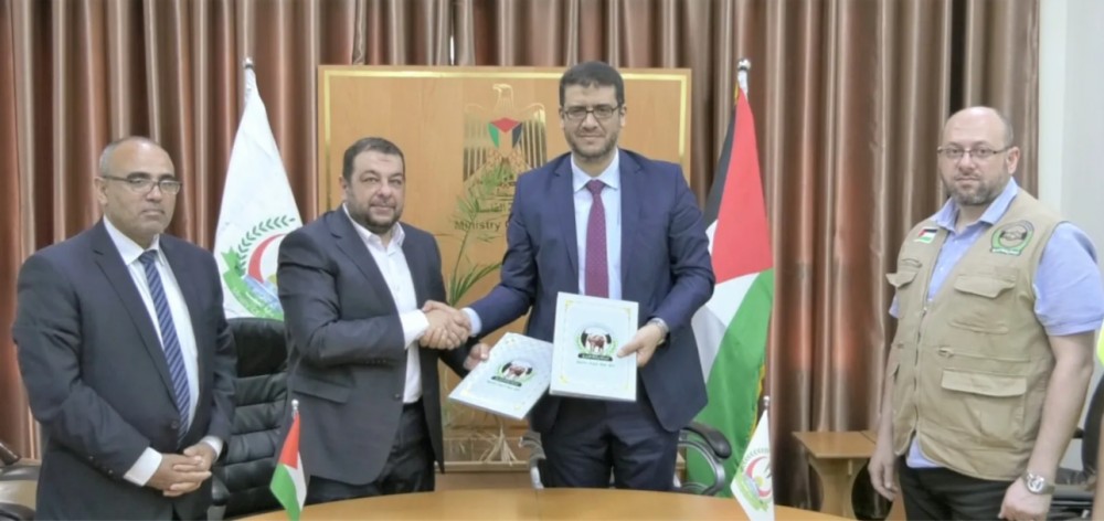 توقيع مذكرة تفاهم لتنفيذ مشروع تجهيز غرفة العناية المركزة لمستشفى الدرة 