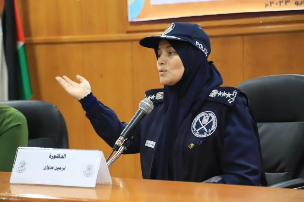 العميد عدوان: للمرأة دور مهم في تعزيز ثقافة المجتمع 