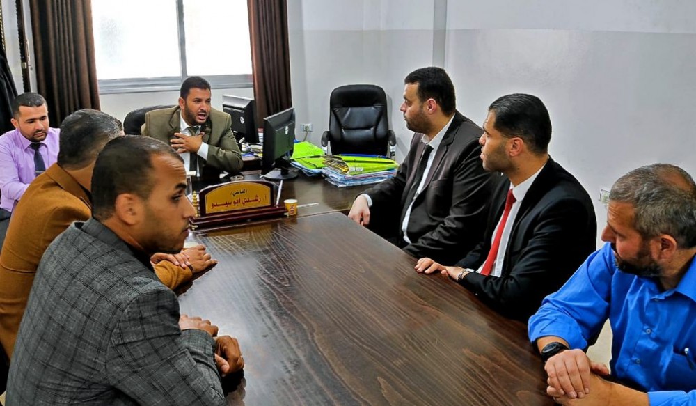 القضاء يعقد اجتماعًا مشتركًا مع عدد من محامي الوسطى