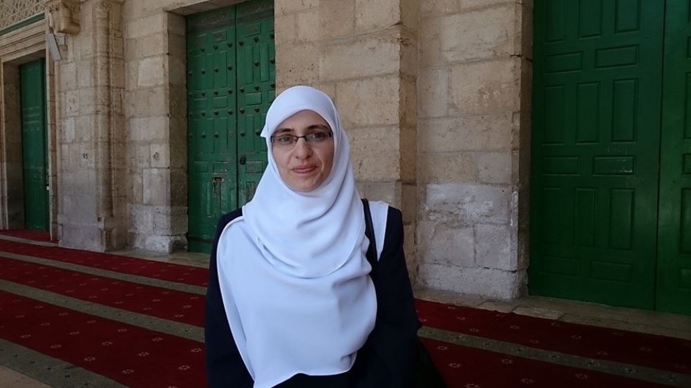 المرابطة المقدسية هنادي الحلواني