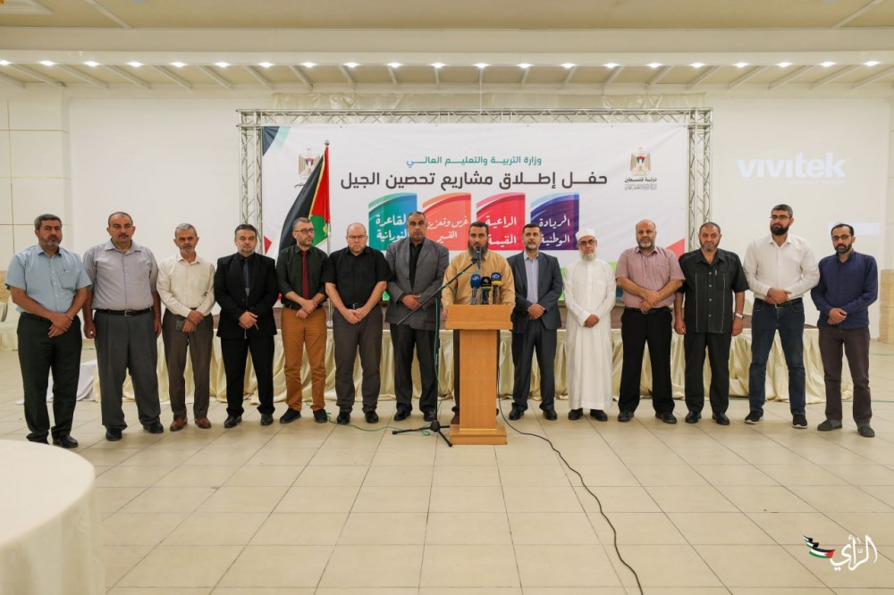 c2093f2e-3e9c-4185-9518-579fabe4c81e