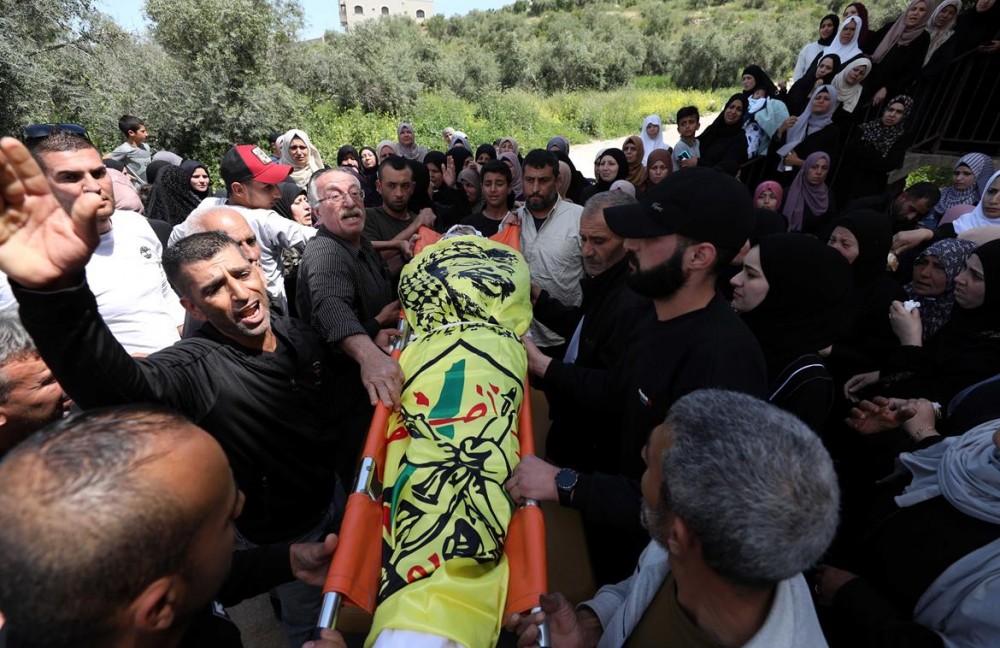 جماهير غفيرة في جنين تشيع جثمان الشهيد لطفي لبدي