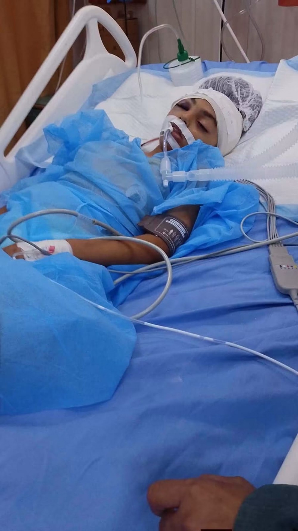 نصف ساعة بين المدرسة والوداع.. رصاصة دبابة تنهي حياة الطالبة ميس بظاظو