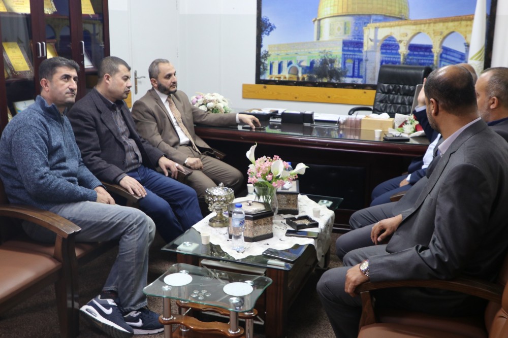 الغصين يبحث سبل التعاون المشترك مع هيئة المعابر والحدود