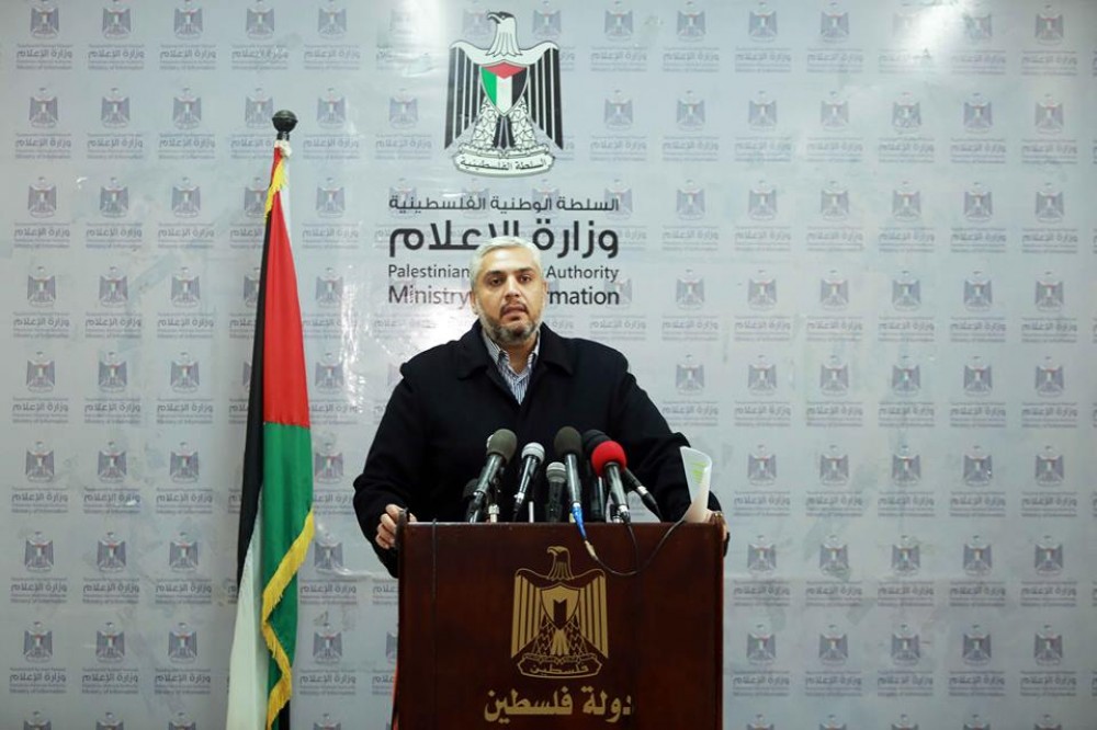 رئيس المكتب سلامة معروف خلال المؤتمر 