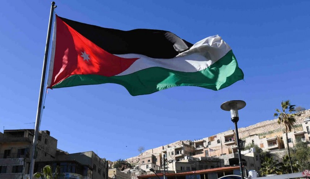 الأردن: اختراع جهاز لإنتاج مياه الشرب من الهواء