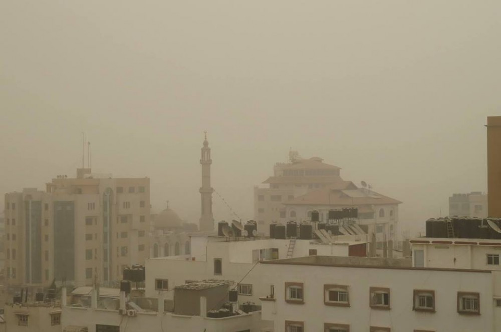 العاصفة الرملية