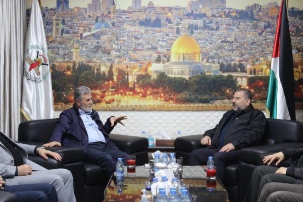 العاروري والنخالة يبحثان تطورات الشأن الفلسطيني وتوحيد قوى المقاومة