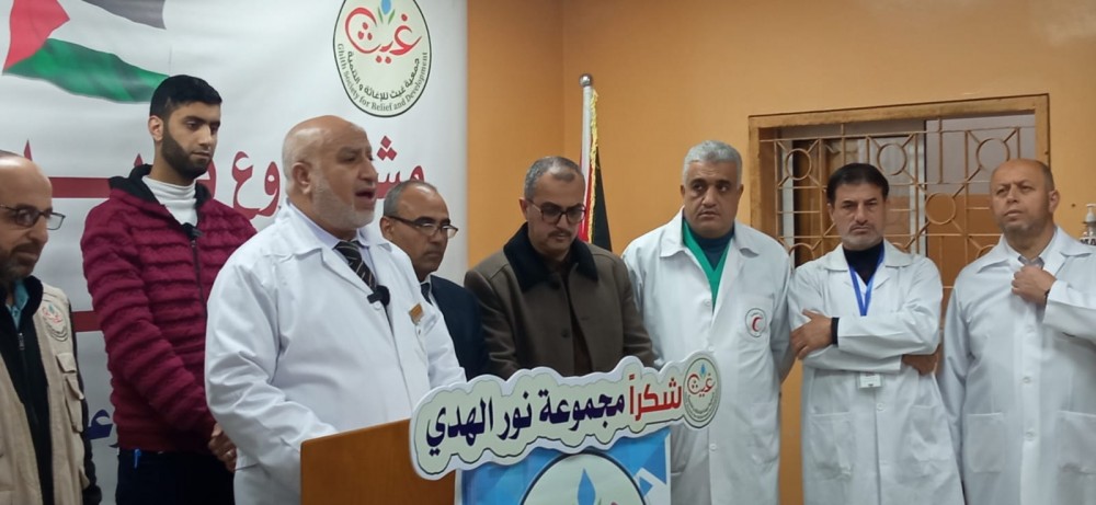 الصحة تتسلم جهاز الفاكو لعمليات إزالة المياه البيضاء