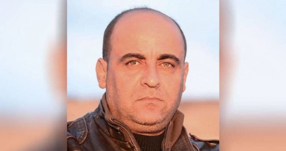 الناشط المتوفى نزار بنات 