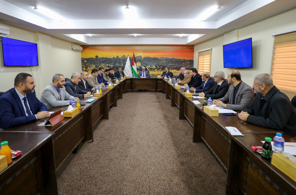 جانب من اجتماع اللجنة 