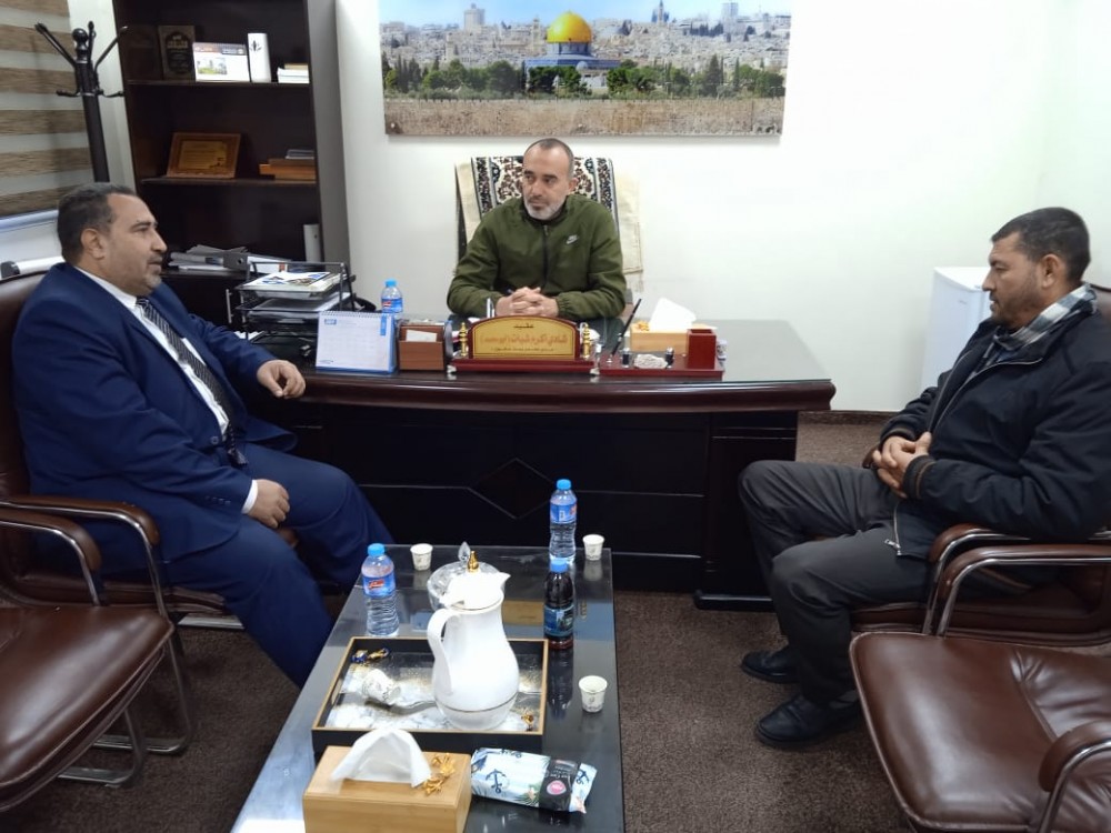 الاقتصاد تتفقد جهود تسهيل تصدير واستيراد الذهب عبر حاجز بيت حانون