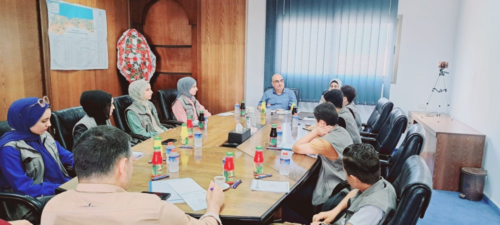 سلطة الطاقة والموارد الطبيعية تعقد لقاءً مع مجلس أطفال فلسطين لمناقشة سبل تحسين واقع الكهرباء