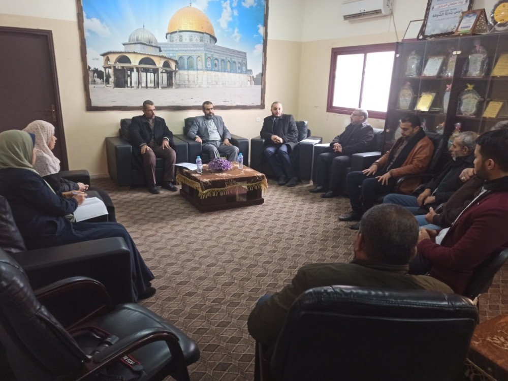 الغصين يناقش آليات عمل الملفات المشتركة مع بلدية الشوكة