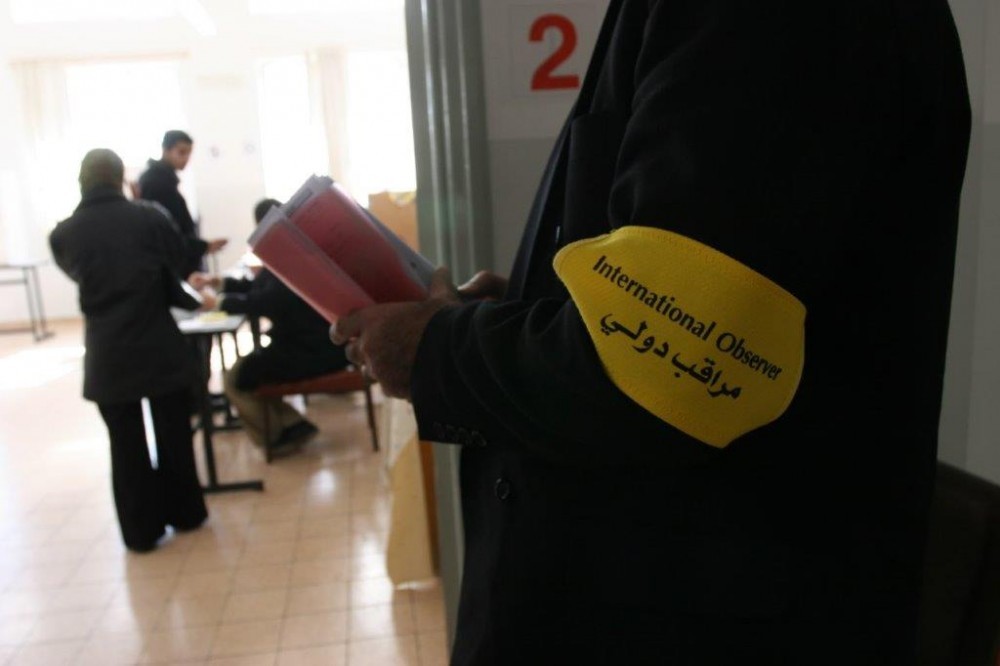 لجنة الانتخابات تبدأ اعتماد الصحفيين والمراقبين