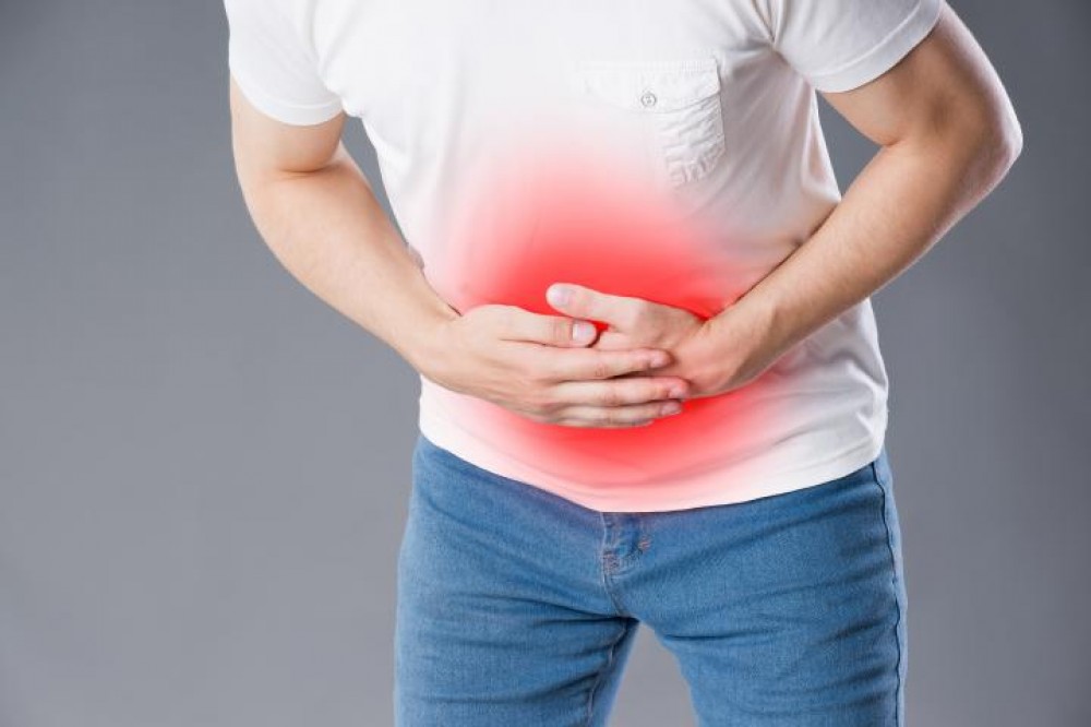 أعراض انفلونزا المعدة وأبرزها الحمى والغثيان