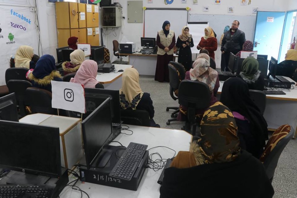 خدمات الطفولة تنظم محاضرة حول 