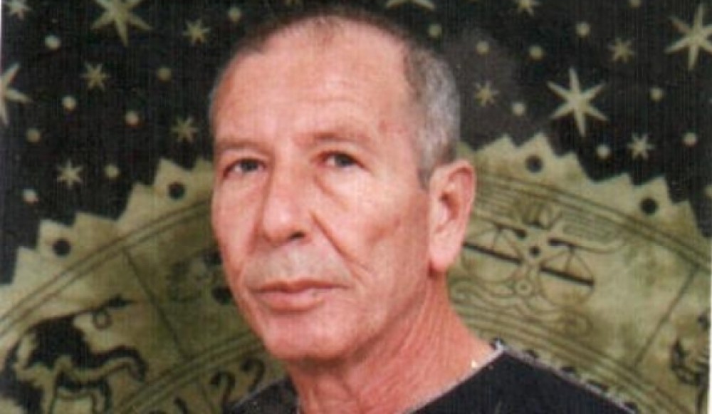 الأسير موفق عروق