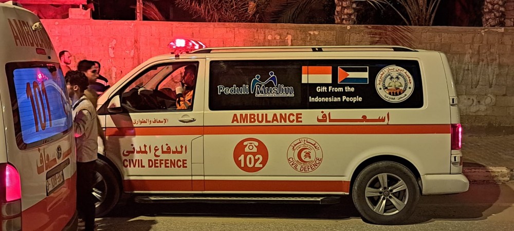 مشاهد من قصف الاحتلال على قطاع غزة وعمل الطواقم الطبية والأمنية خلال القصف (1)