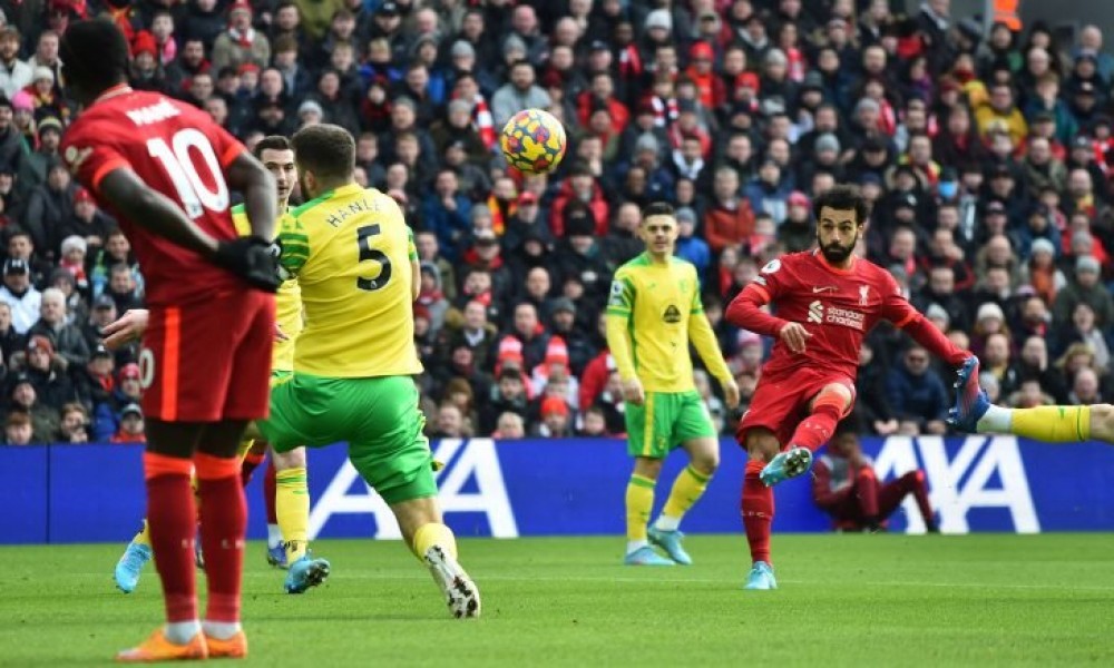 صلاح وماني يقودان ليفربول لفوز جديد في الدوري الإنكليزي