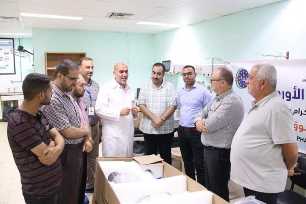 المستشفى الأوروبي يجري أولى عمليات شفط المياه البيضاء بجهاز متخصص