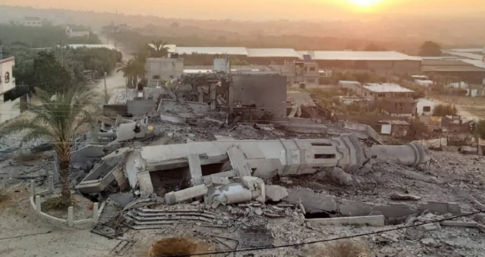 أحد المساجد التي دمرها الاحتلال 