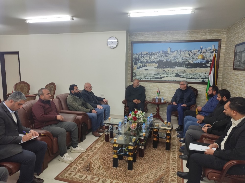 الأشغال وقوافل الخير تبحثان التعاون المشترك في مجال الإعمار