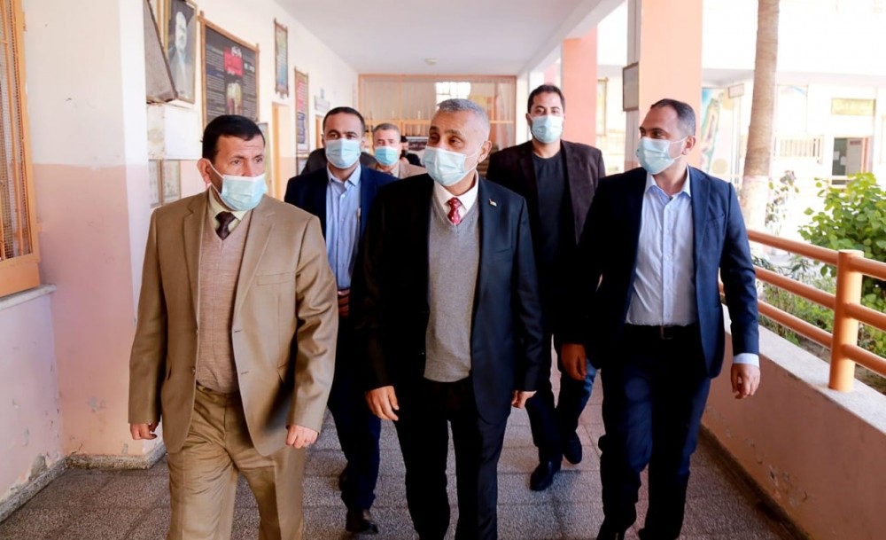 عوض 1