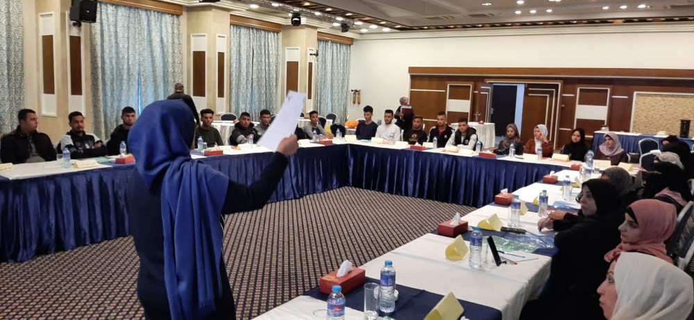 التنمية تستكمل تدريبات خريجي مراكز التدريب المهني بالمشاريع الصغيرة