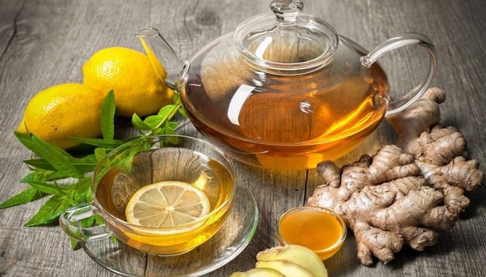 6 مشروبات طبيعية للتخلص من السعال