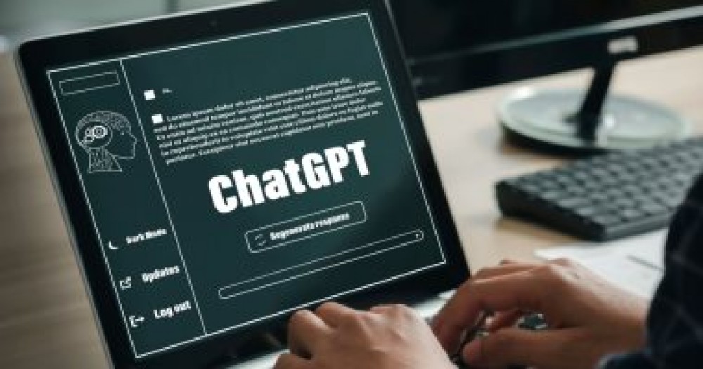 3 طرق يساعد بها ChatGPT العاملين لكسب المال
