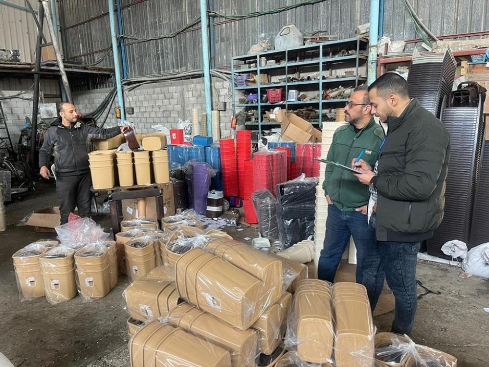 الرقابة الصناعية  بالاقتصاد تنظم جولات ميدانية لمنشآت صناعية