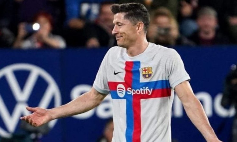 برشلونة يعتزم الطعن ضد إيقاف ليفاندوفسكي 3 مباريات