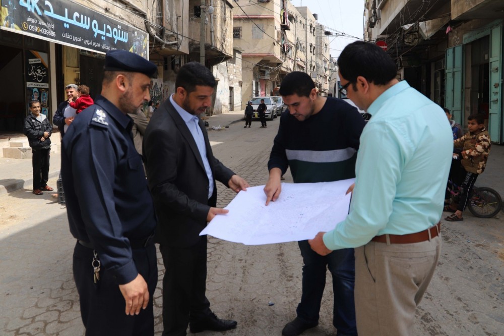 بلدية جباليا النزلة تعيد تنظيم منطقة سوق جباليا استعدادا لشهر رمضان