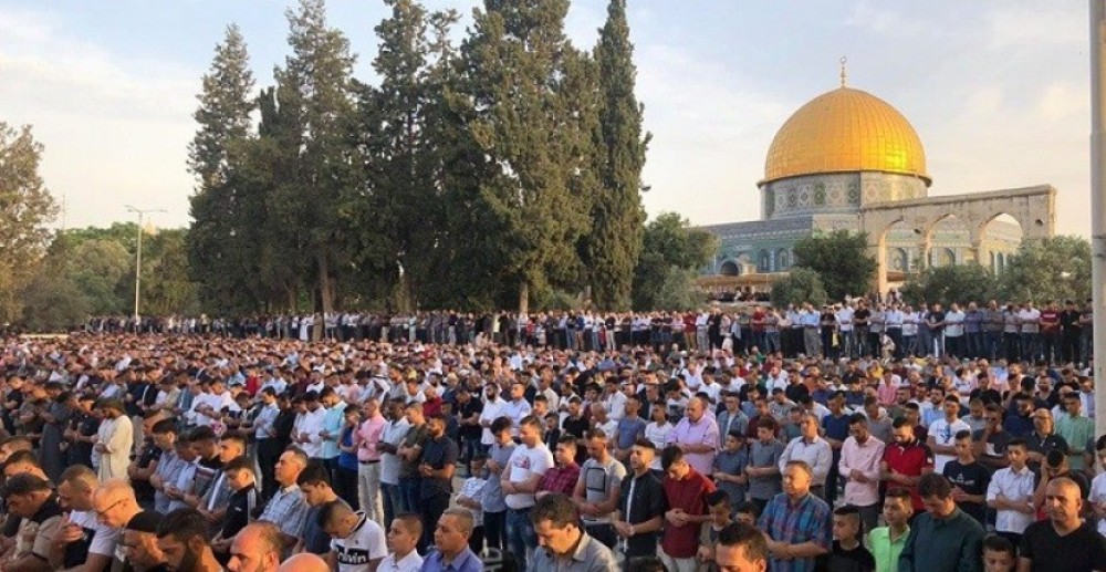 صلاة العيد من الاقصى
