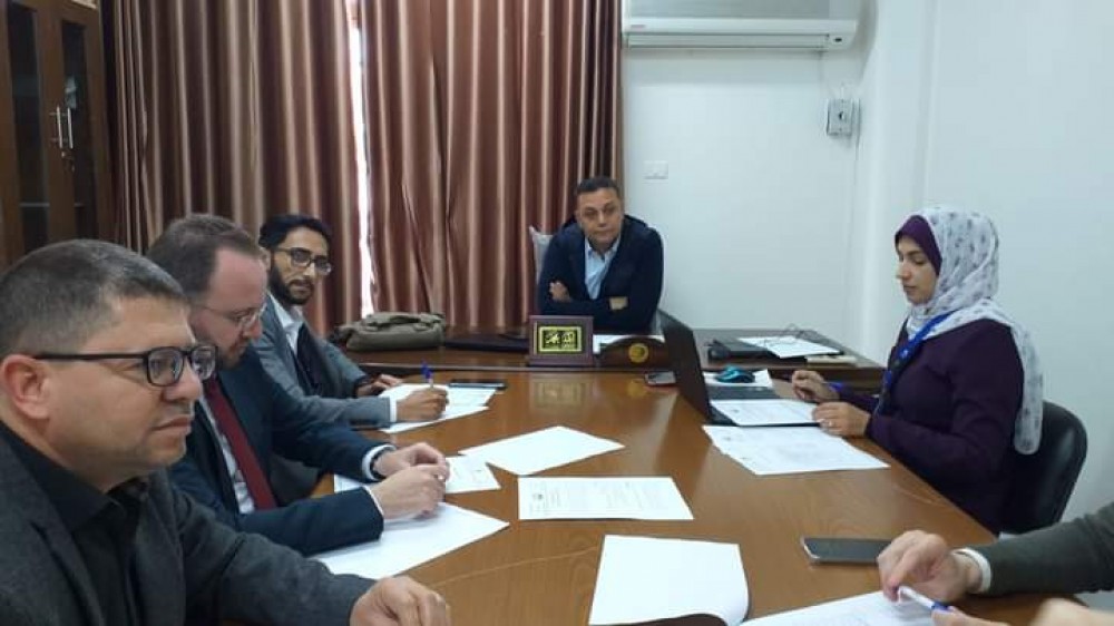 الصحة تبحث إمكانية انشاء خدمات قدم سكرية 