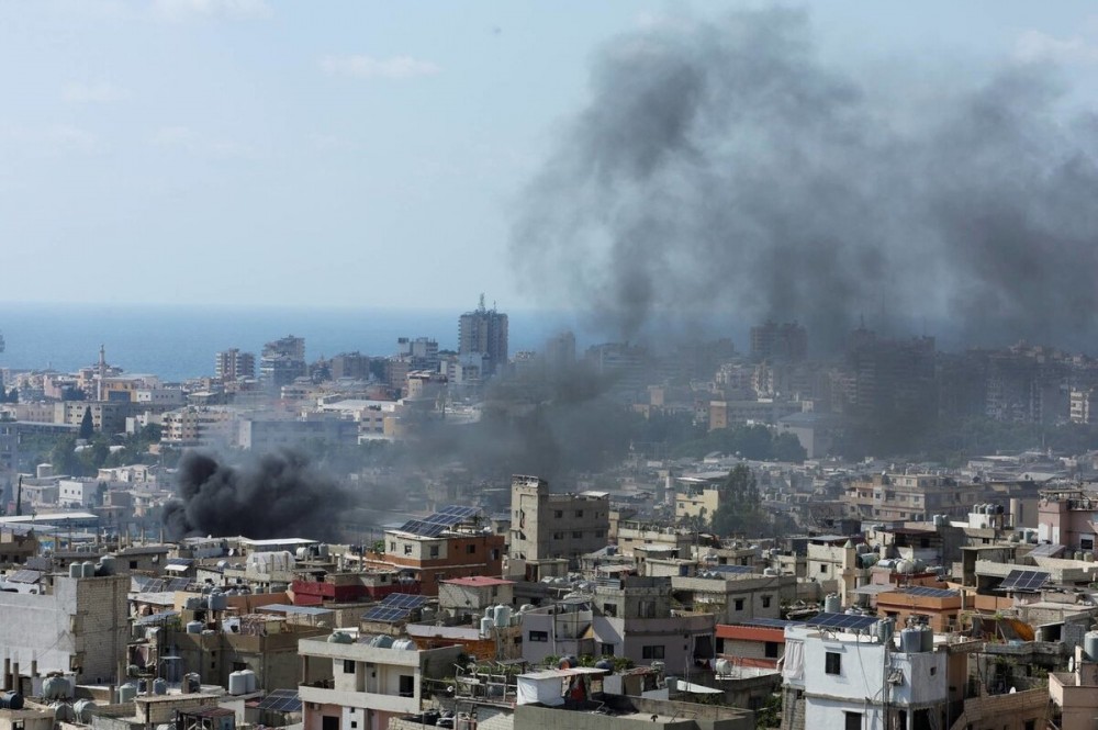 الوضع في مخيم عين الحلوة للاجئين الفلسطينيين
