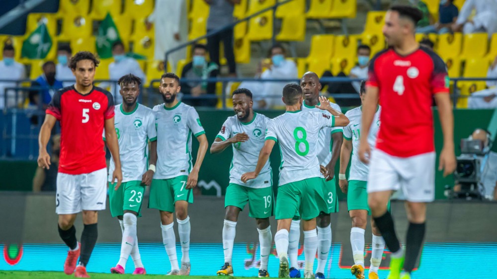 السعودية ولبنان وكوريا الجنوبية تقترب من الدور الحاسم