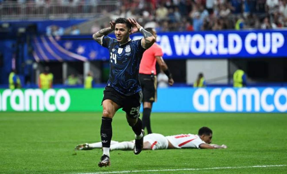التانغو يطيح بإنجلترا ويضرب موعداً مع إسبانيا في نهائي كأس العالم 2026