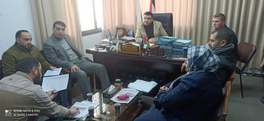 الأشغال والنيابة تناقشان التعديات على المشاريع الحكومية 