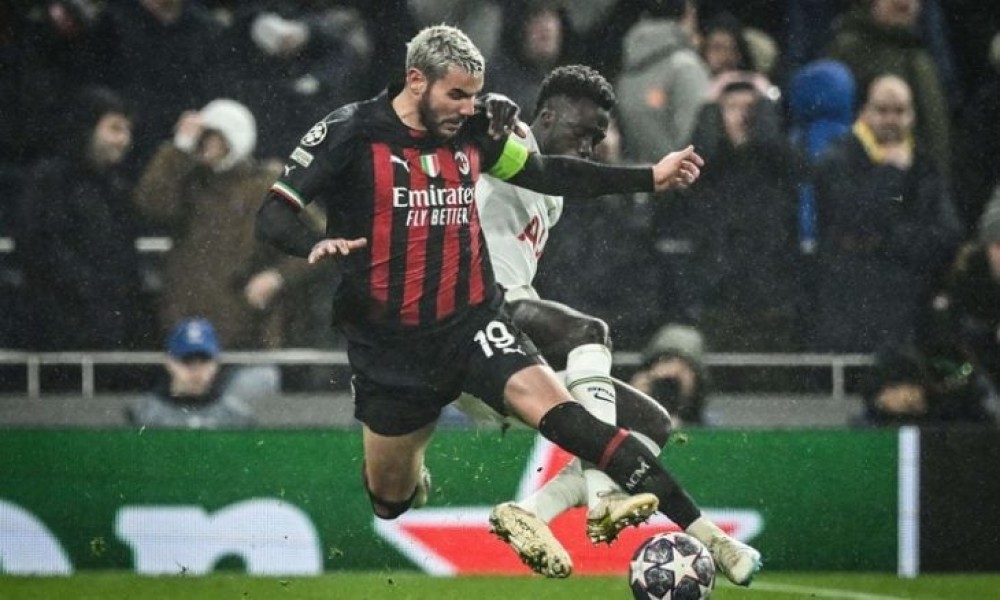 ميلان يتخلص من عقدة توتنهام ويبلغ ربع النهائي لأول مرة منذ 2012