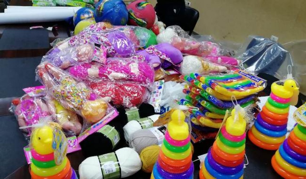 وزارة التعليم بغزة تنفذ أنشطة دعم نفسي عن بُعد للأطفال في مراكز الحجر