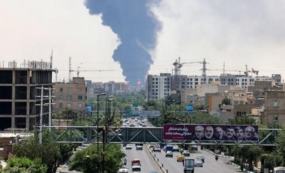 الجيش الأمريكي يعلن استهداف 90 موقعا في إيران