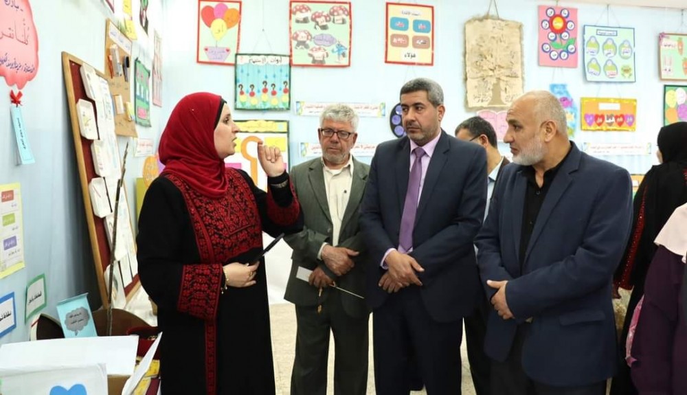 التعليم تفتتح معرض اختتام مبادرات المدرسة لتجويد العمل الحكومي