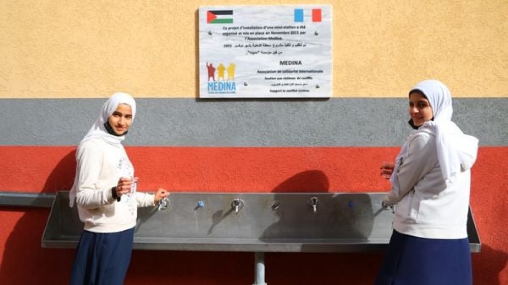 جانب من افتتاح محطة التحلية