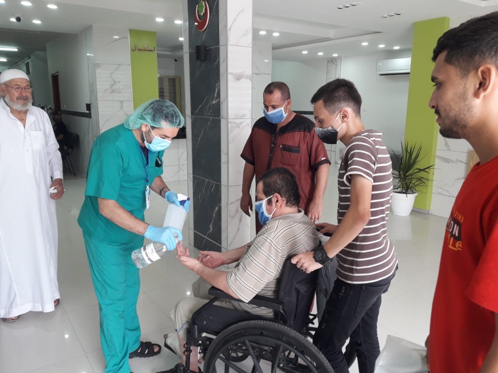 وحدة التراخيص بالصحة تراقب  التزام المؤسسات الصحية والأهلية بإجراءات الوقاية