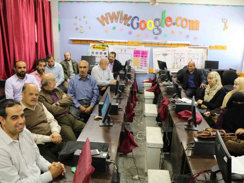 تعليم شرق خان يونس ينفذ لقاءات تدريبية لمعلمي الثانوية العامة